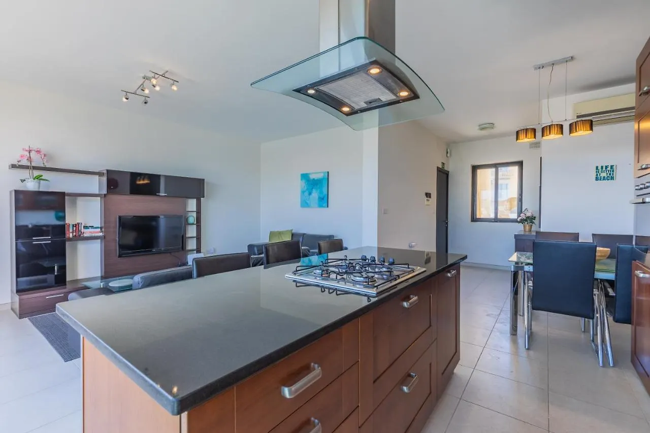 Gorgeous Two Bedroom Sea View In Marsascala Marsaskala